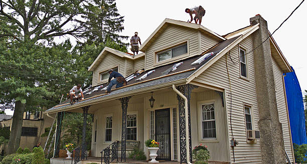 Best Best Roofing Contractors  in Lyndhurst, VA